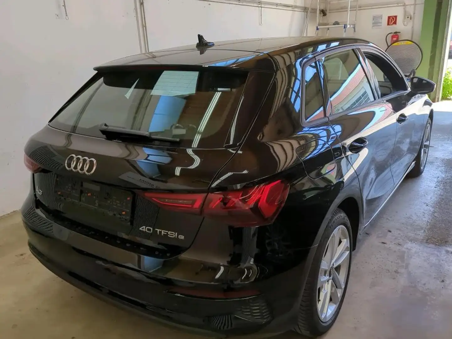 Audi A3 Sportback 40 e Matrix Navi VirtualCockpit DAB Schwarz - 2