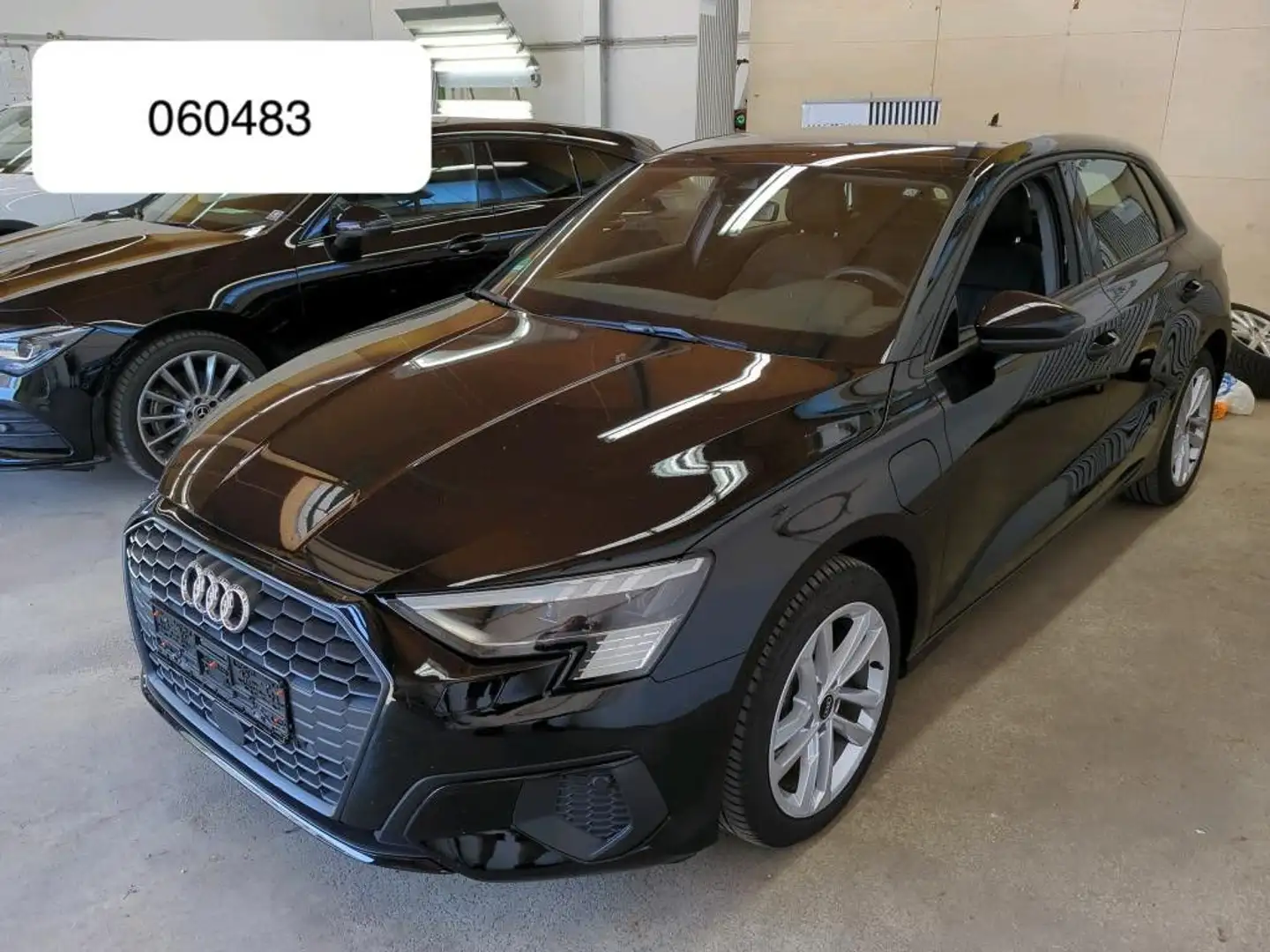 Audi A3 Sportback 40 e Matrix Navi VirtualCockpit DAB Schwarz - 1