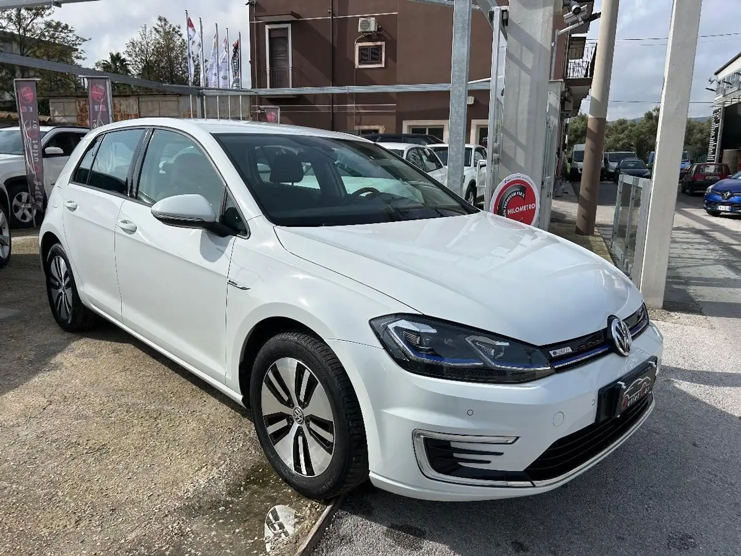 Volkswagen e-Golf 136 CV Bianco - 1