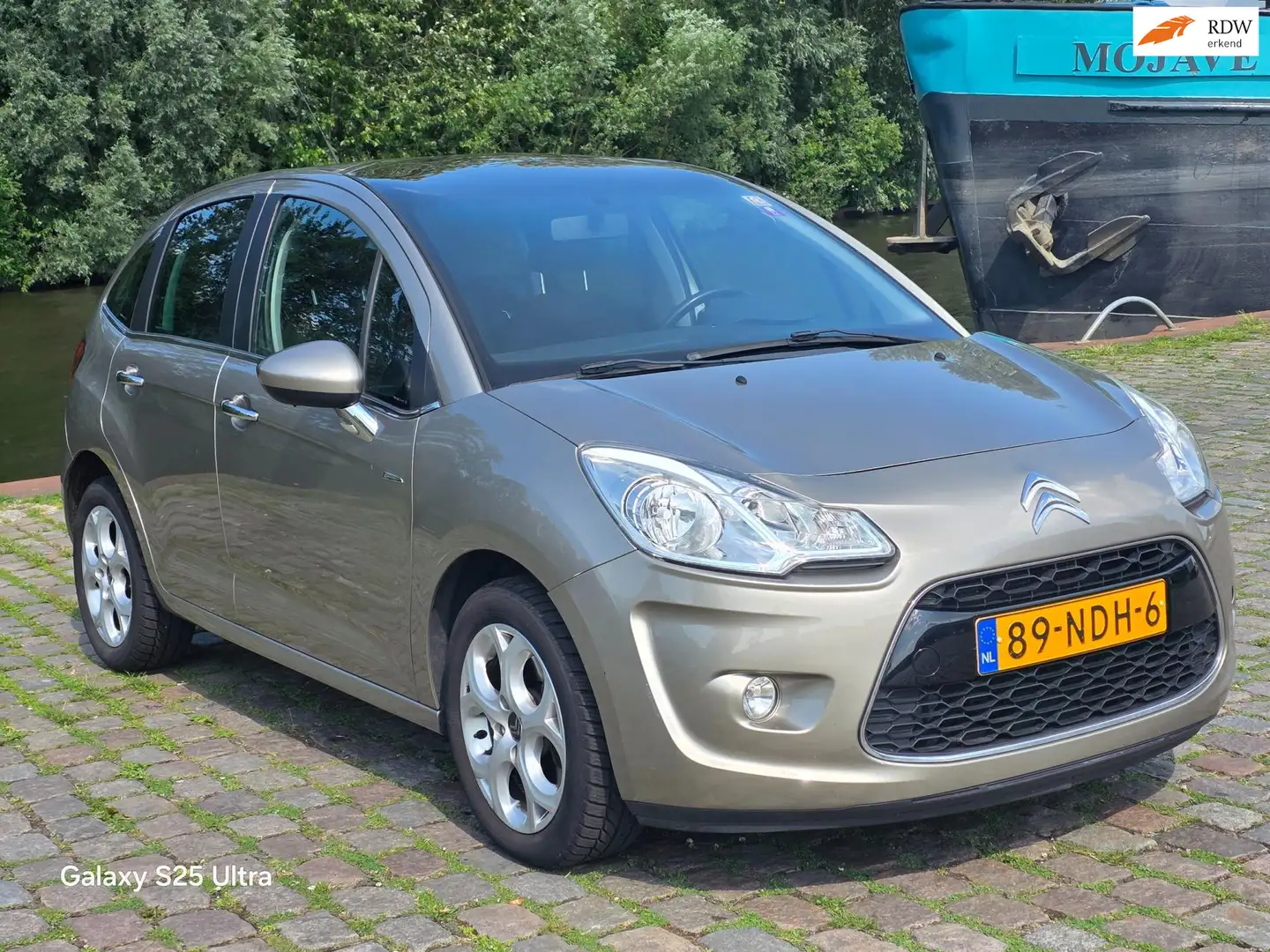 Citroen C3 1.6 VTi Exclusive Automaat airco cruis control cv Beige - 1