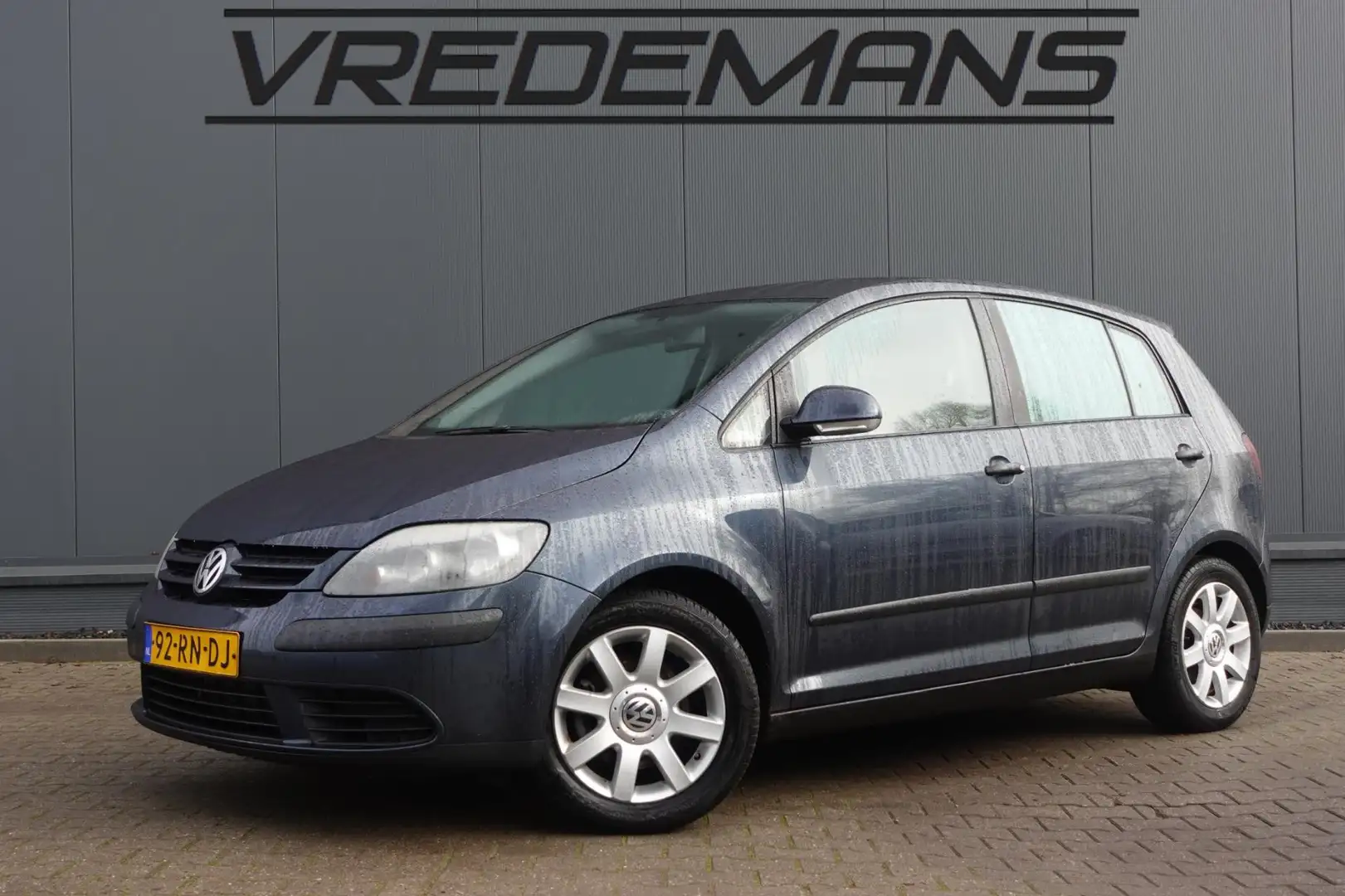 Volkswagen Golf Plus 1.6 FSI Comfortline Blau - 1