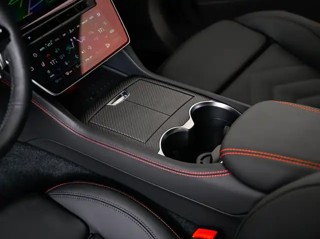 Maserati Grecale view 13