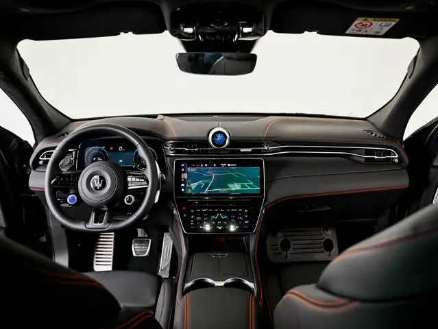 Maserati Grecale view 9