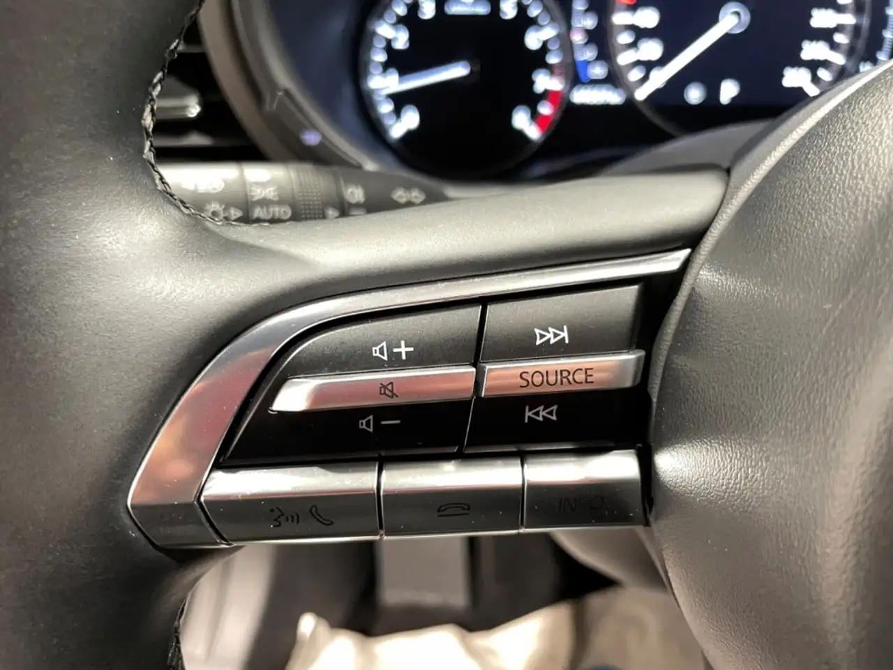 Mazda MAZDA3 Homura Automatik EU6d Klima Navi LED ACC HUD, миниатюра 17