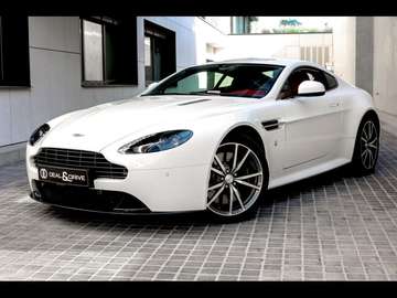 Vantage S COUPE SPORTSHIFT IISTRATUS WHITE METALL