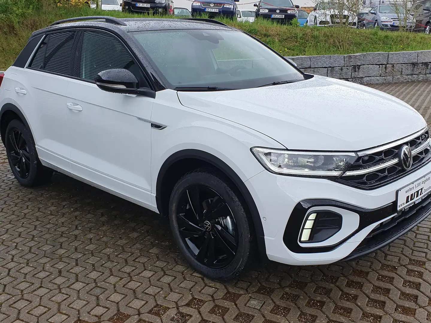 Volkswagen T-Roc 1.5 TSI OPF DSG R-Line BlackStyle Weiß - 2
