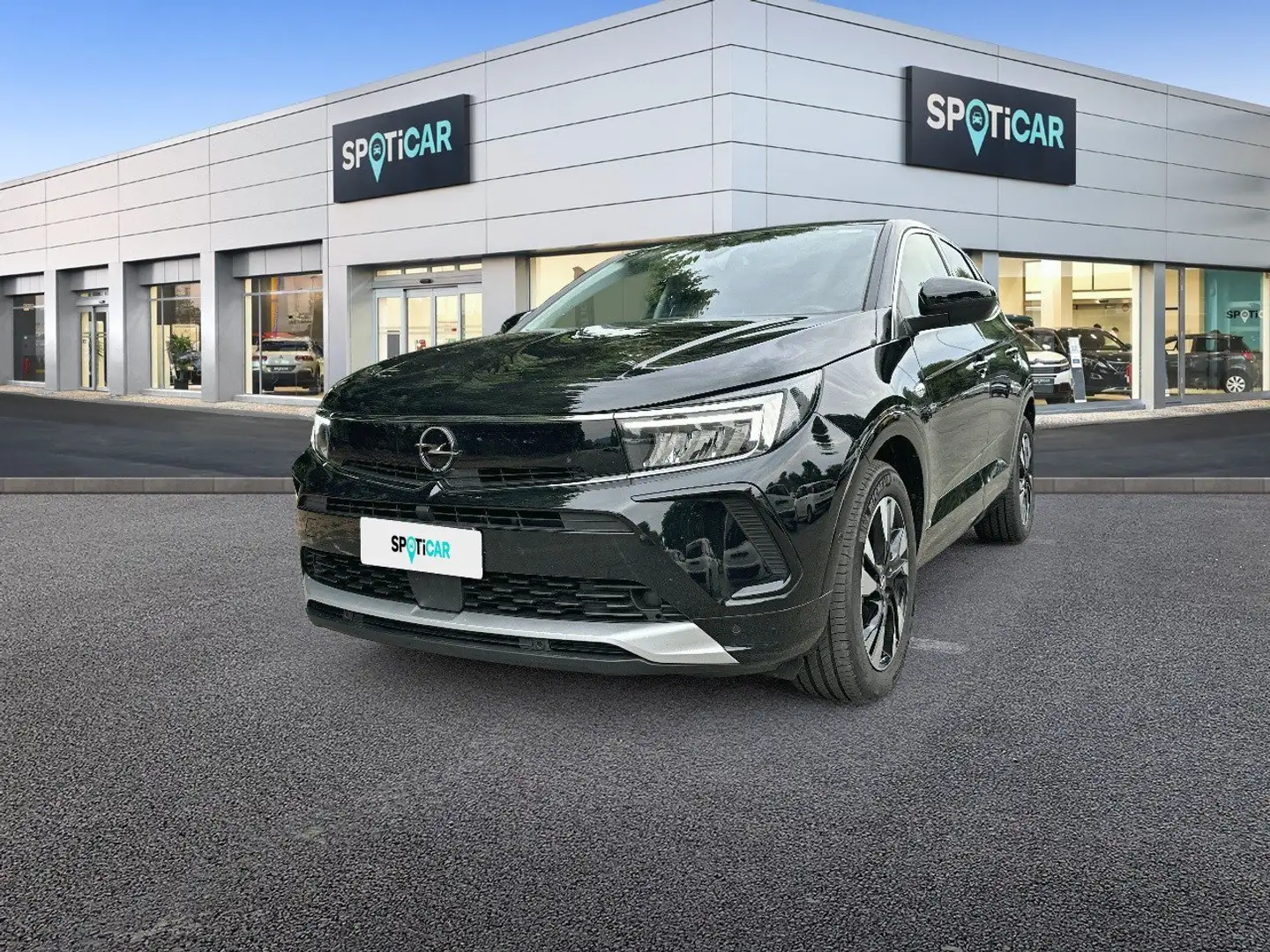 Opel Grandland 1.5 130cv AT8 Business Elegance Czarny - 1