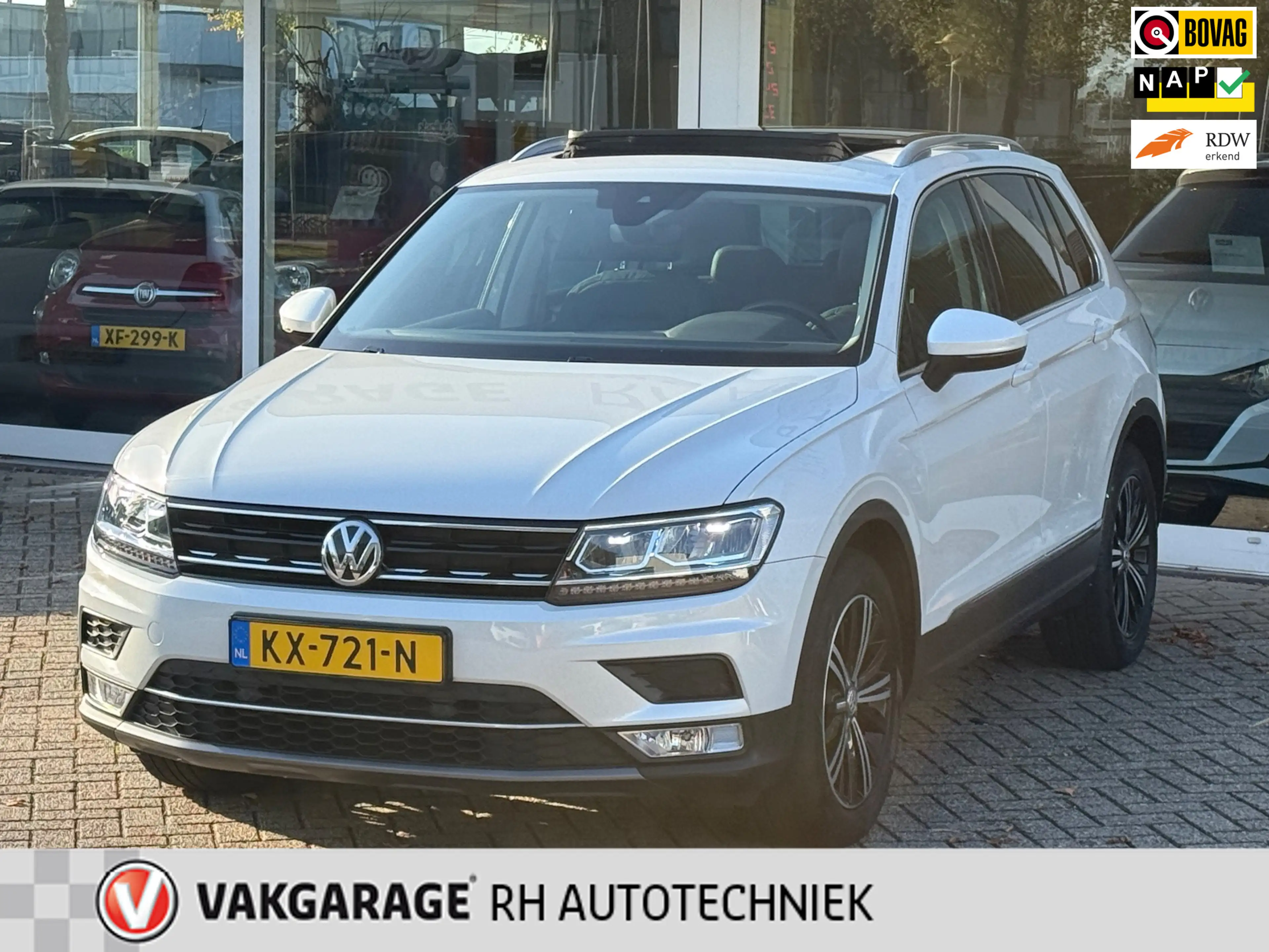 Volkswagen Tiguan 1.4 TSI Highline|Org NL|Pano|DSG|Leer|massage