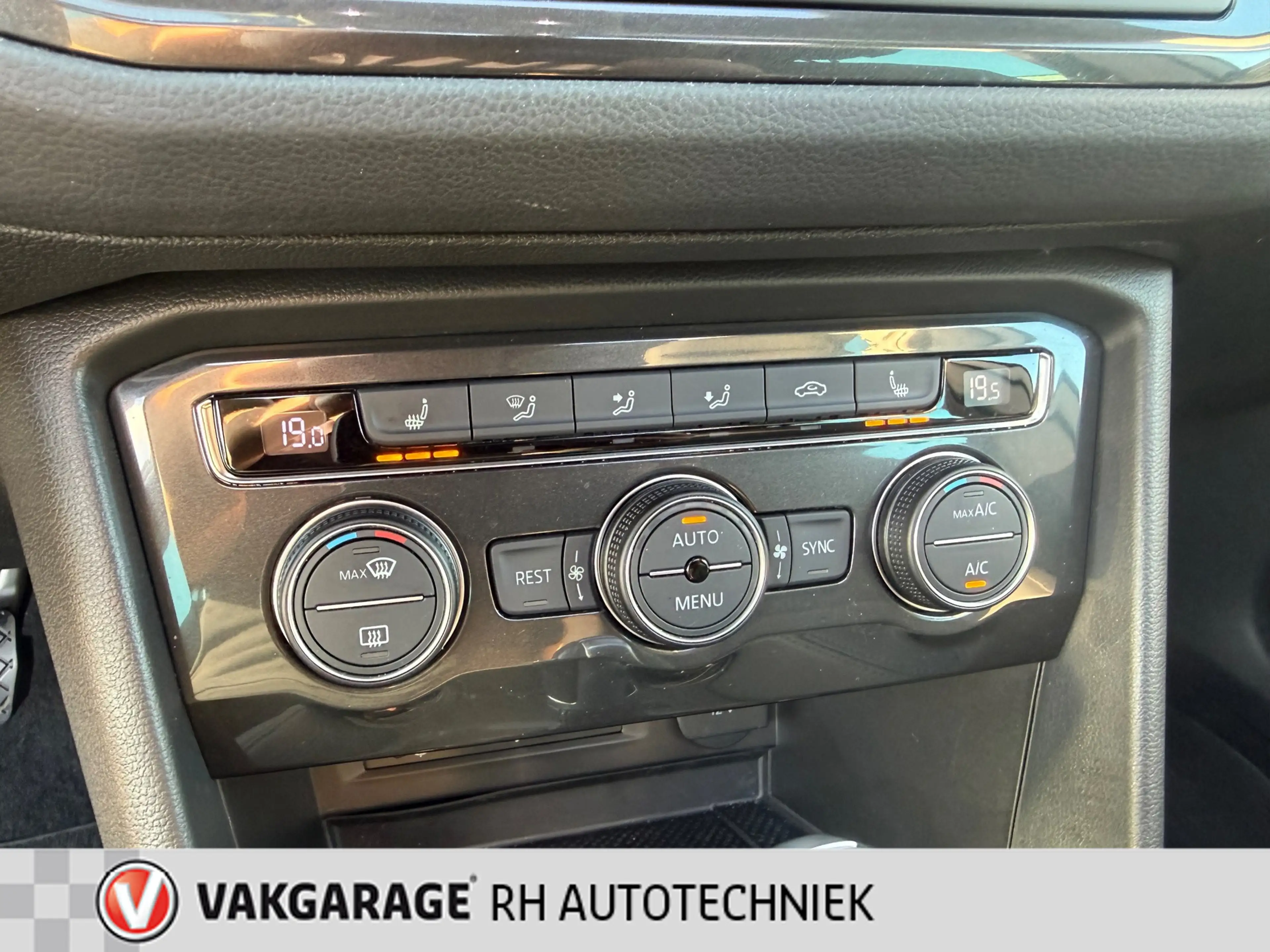 Volkswagen Tiguan 1.4 TSI Highline|Org NL|Pano|DSG|Leer|massage — photo 24