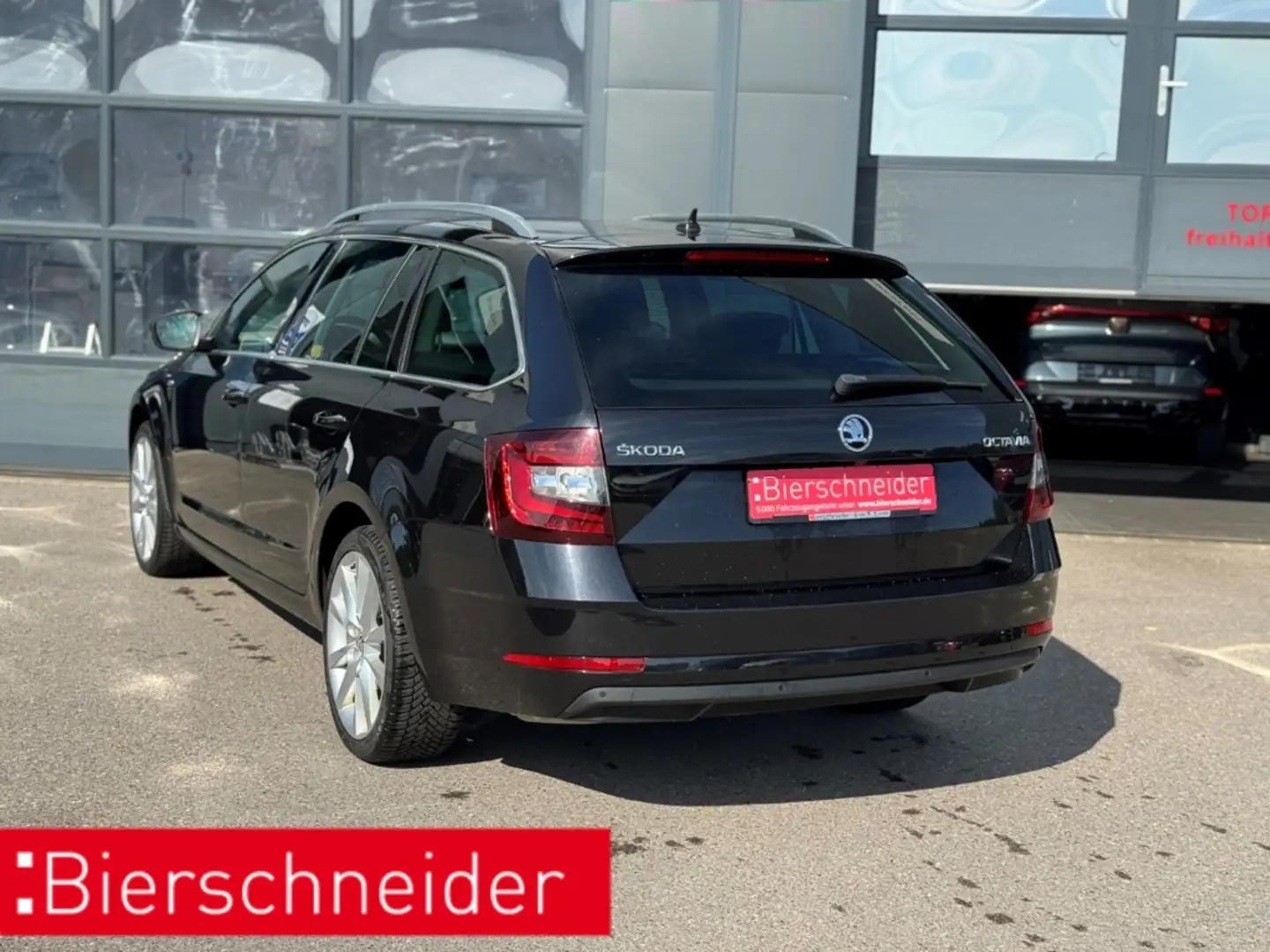 Skoda Octavia Combi 2.0 TSI DSG Soleil LED NAVI 18 ACC KAMERA CA Nero - 2