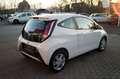Toyota Aygo x-play Navi Kamera Klima Bluetooth Weiß - thumbnail 4