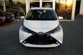 Toyota Aygo x-play Navi Kamera Klima Bluetooth Weiß - thumbnail 2