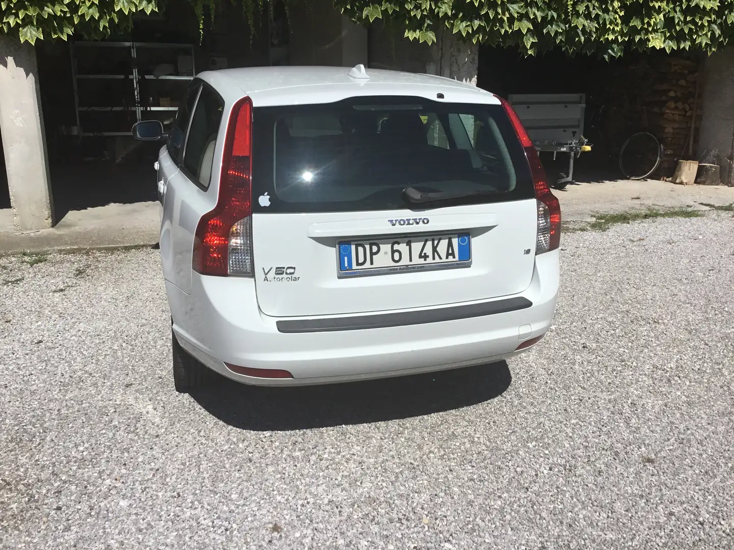 Volvo V50 V50 1.6 Momentum Bianco - 2