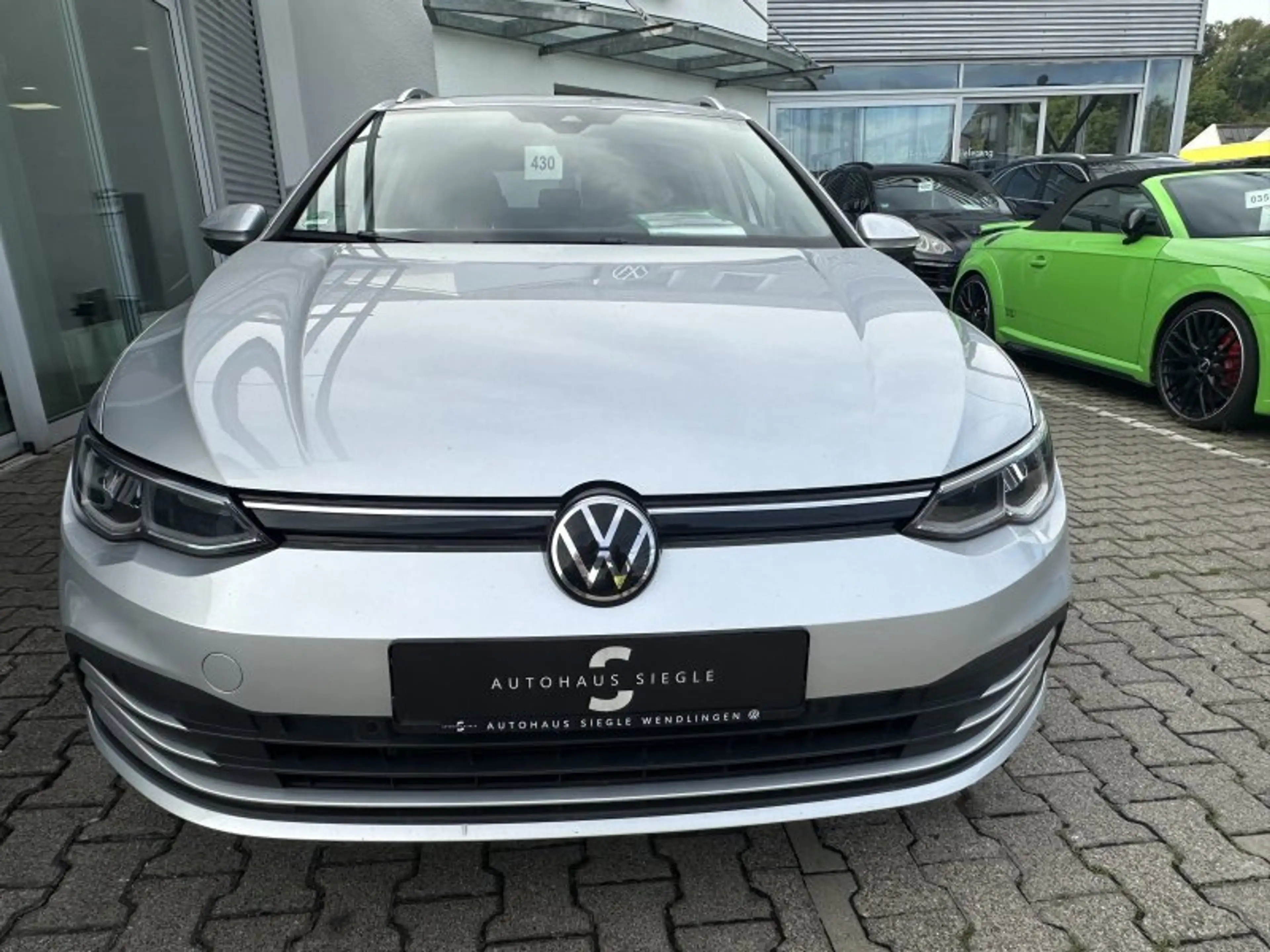 Volkswagen Golf VIII Variant 2.0 TDI Life DSG Navi LED Kamera ACC — photo 8