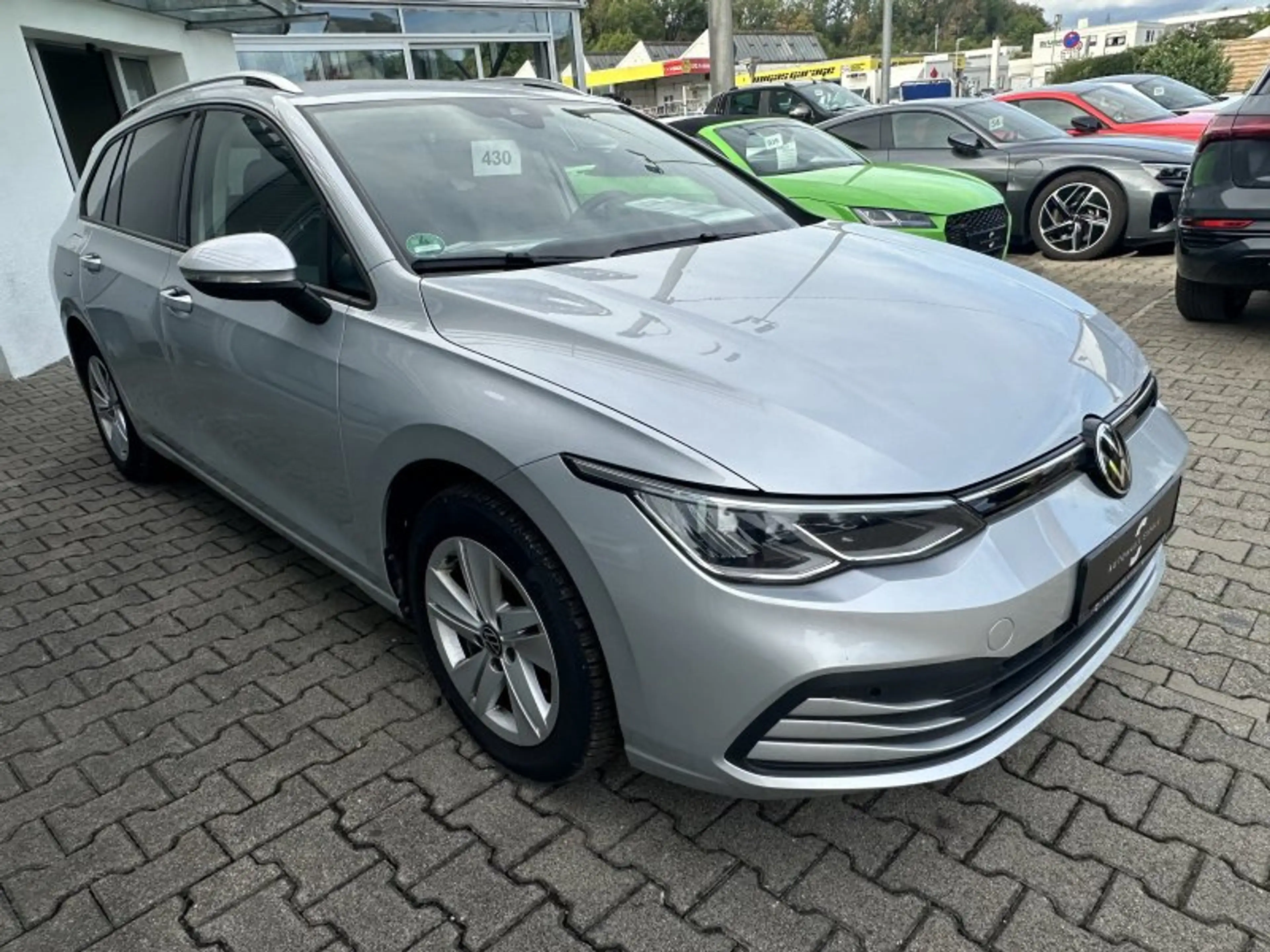 Volkswagen Golf VIII Variant 2.0 TDI Life DSG Navi LED Kamera ACC — photo 7