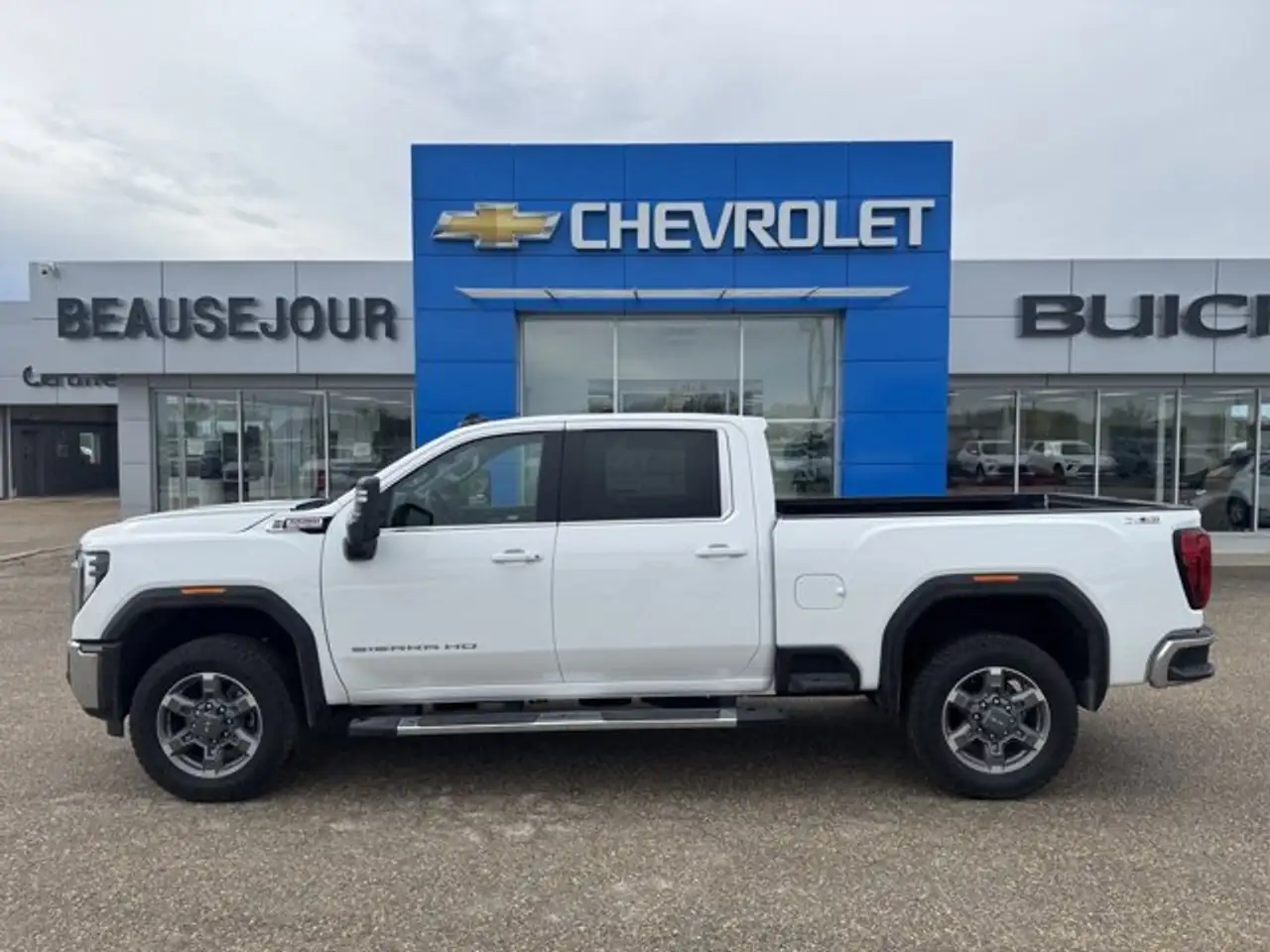 GMC Sierra 2500HD снимка GMC Sierra 2500HD