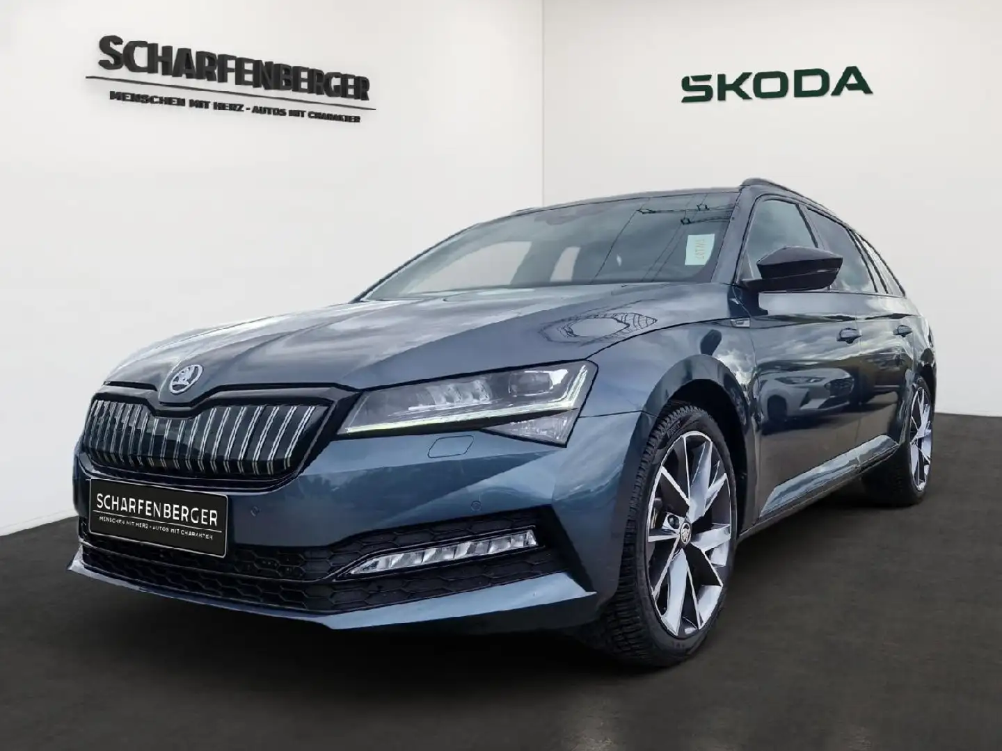 Skoda Superb Sportline iV *Navi,ACC,RFK,el.Heckk.* Gris - 1