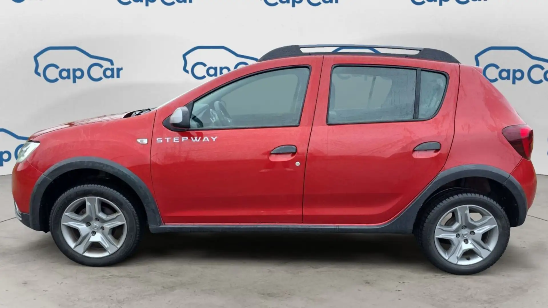 Dacia Sandero II 0.9 TCe 90 Stepway Navy Rouge - 2