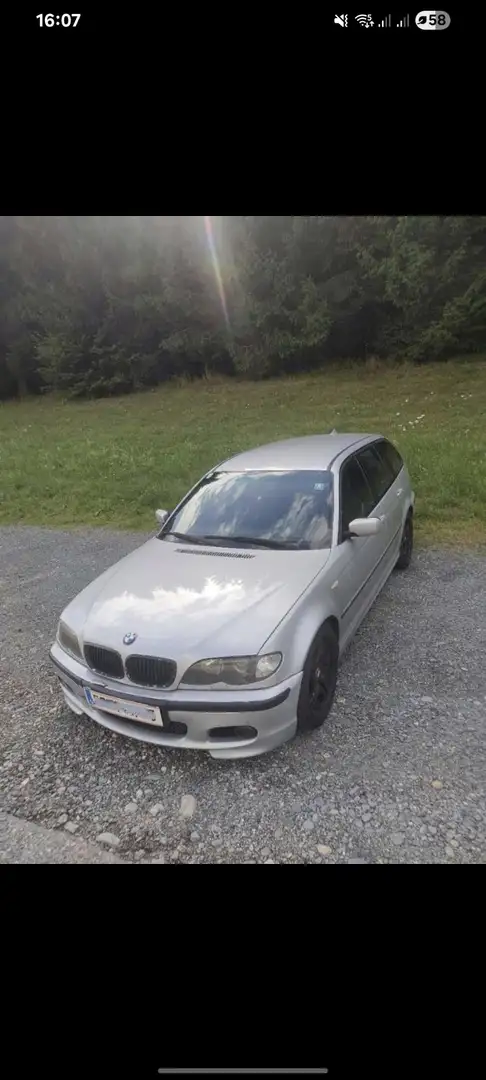 BMW 320 320d touring - 1