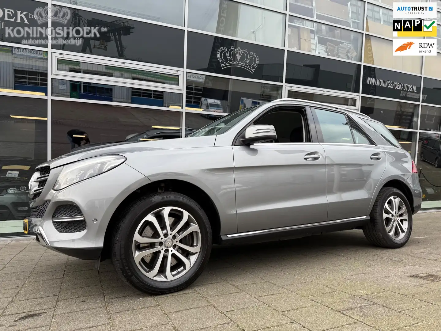 Mercedes-Benz GLE 500 e 4MATIC Grau - 1