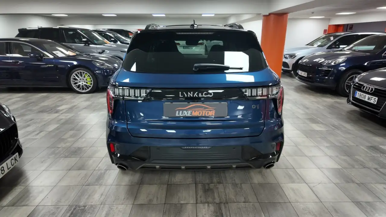Lynk & Co 01 2022