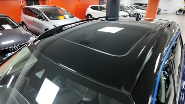 Lynk & Co 01 view 13