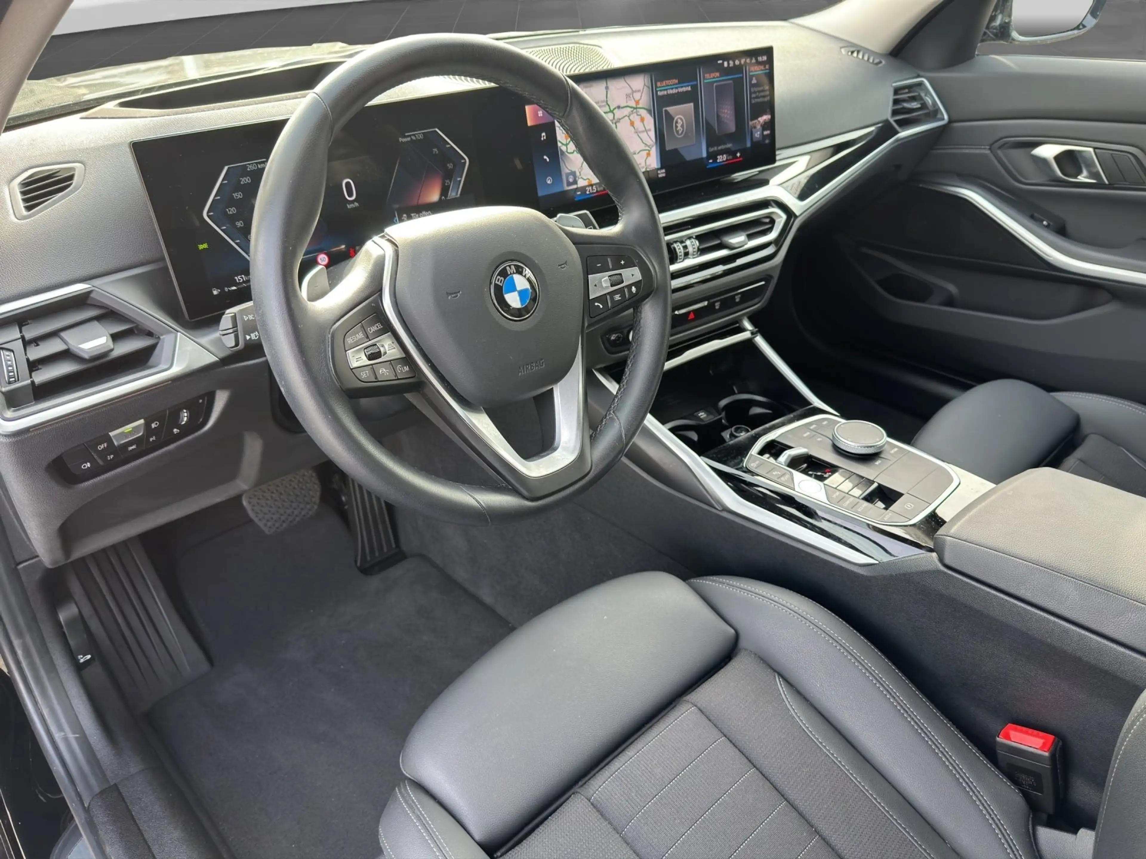BMW 318 i Touring*LCProf*HUD *KAMERA*ACC* — photo 9