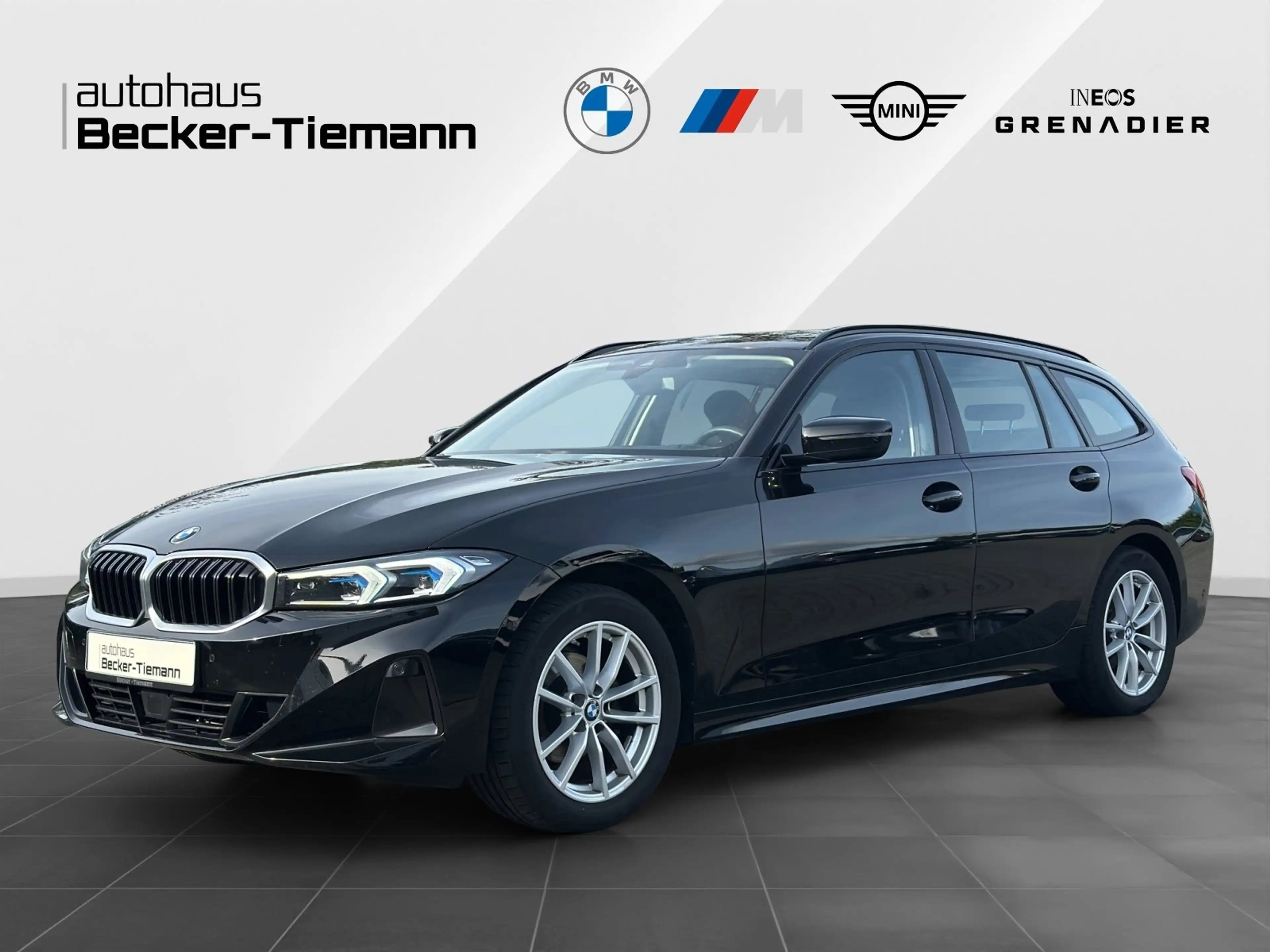BMW 318 i Touring*LCProf*HUD *KAMERA*ACC*