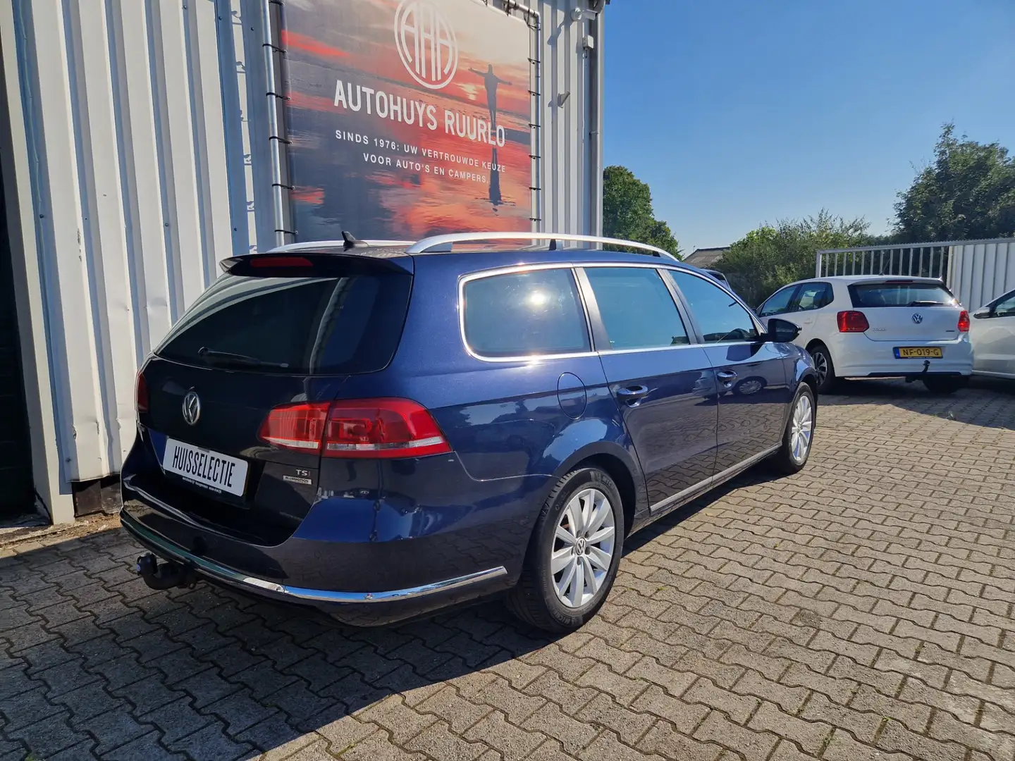 Volkswagen Passat Variant BlueMotion APK DEALER CAR 1400KG Blauw - 2