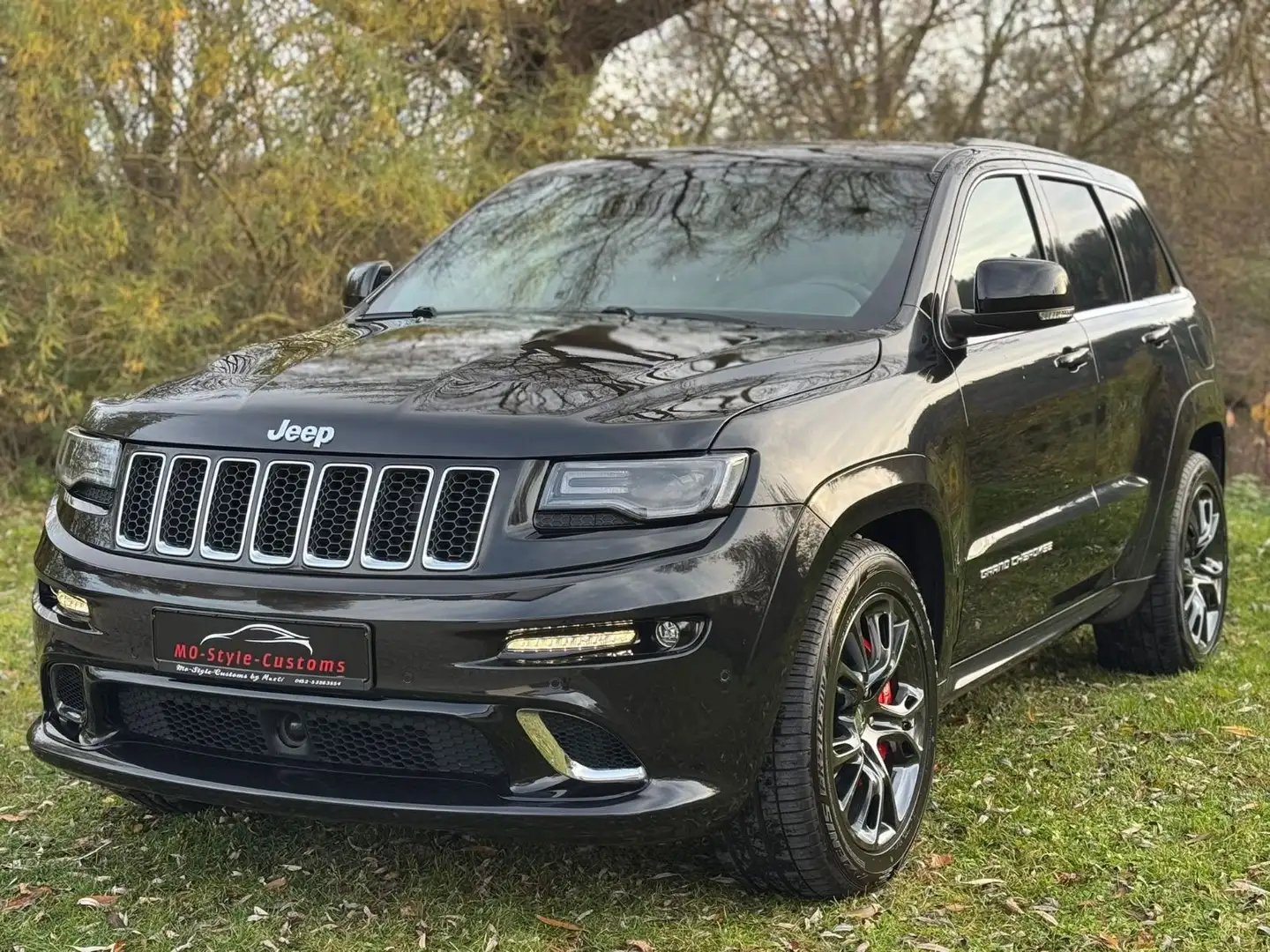 Jeep Grand Cherokee *SRT*Grand Cherokee 6.4 V8 HEMI SRT*Wenig KM*TOP Schwarz - 1