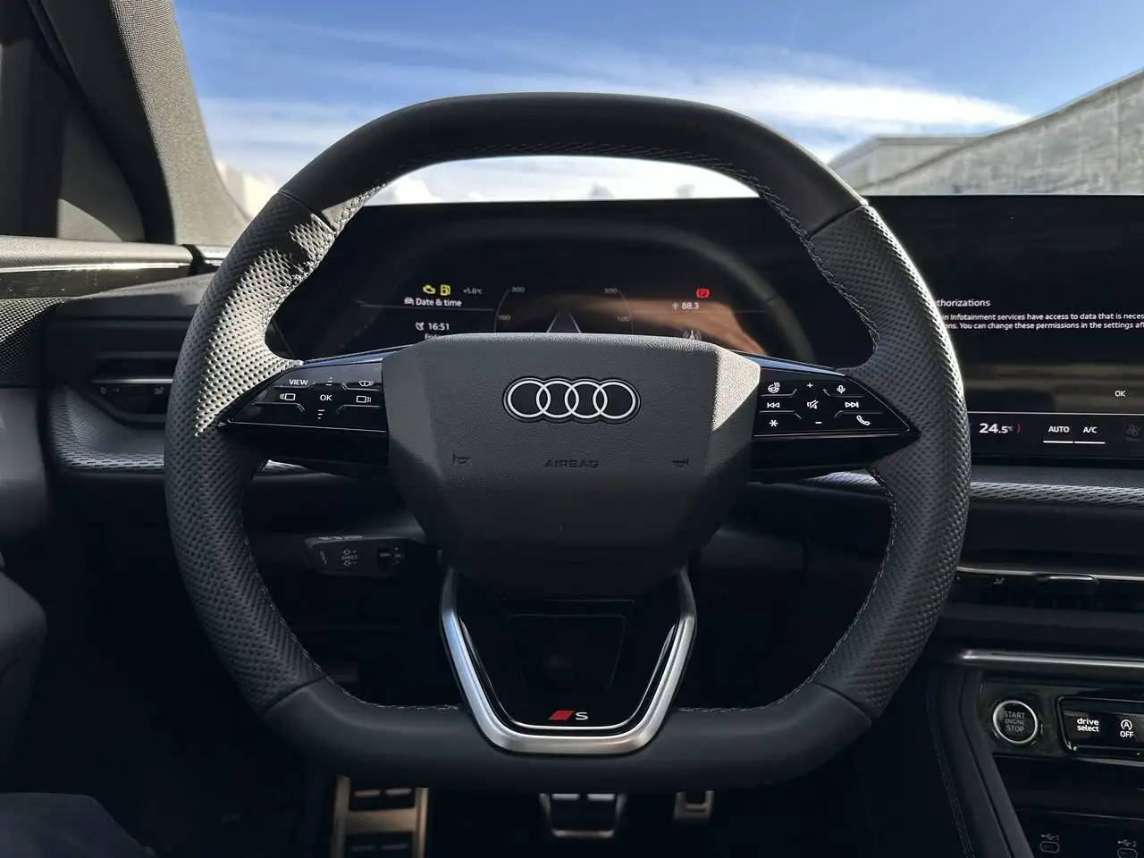 Audi Q5 снимка Audi Q5