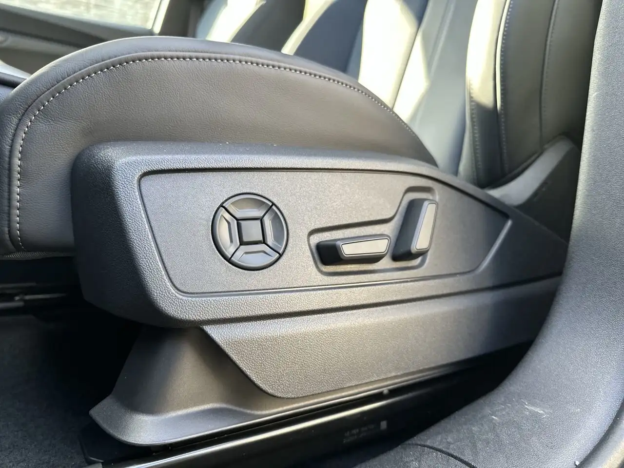 Audi Q5 снимка Audi Q5