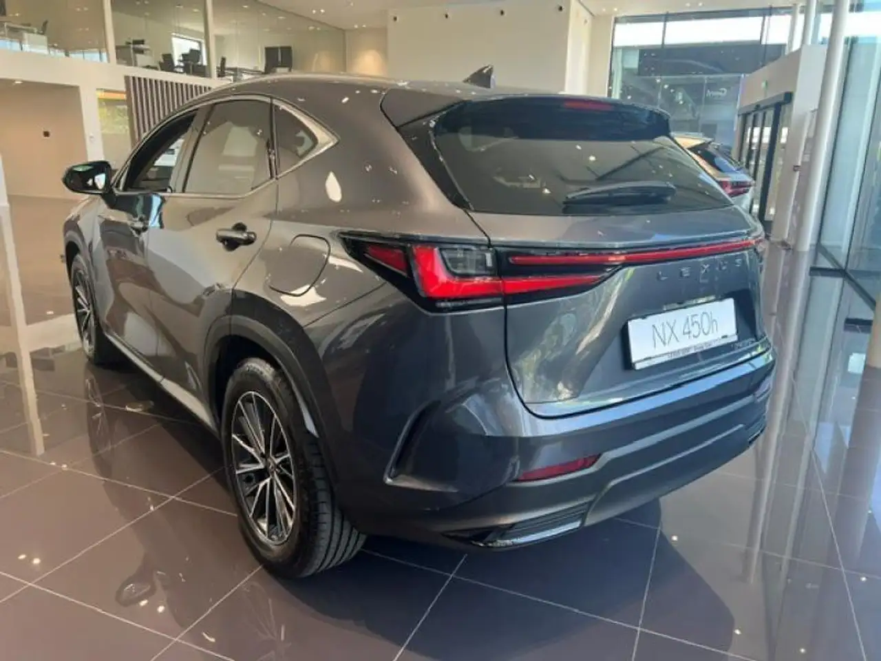 Lexus NX Executive Line, миниатюра 4