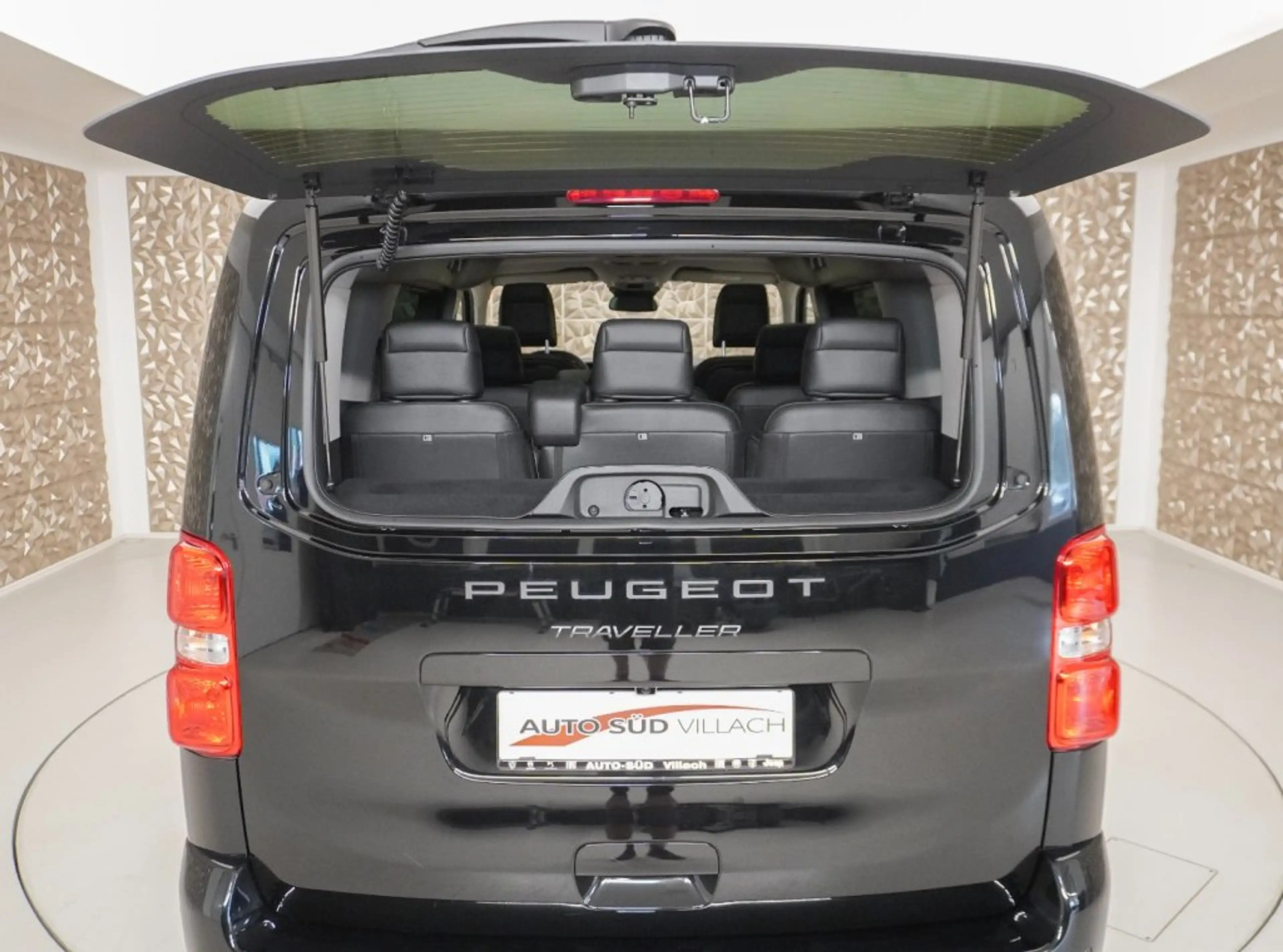 Peugeot Traveller PREMIUM L2 BHDI 180 EAT8 — photo 9