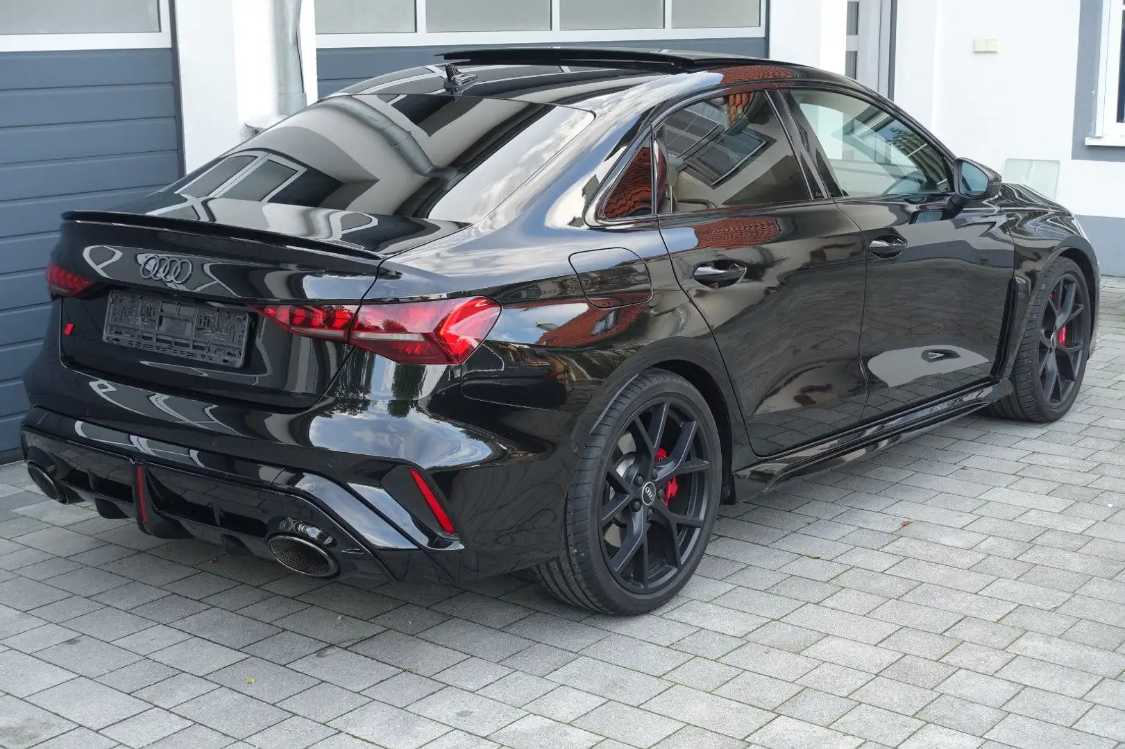 Audi RS3 RS 3 Limousine RS-Schalens. Raute rot Pano HUD Noir - 2