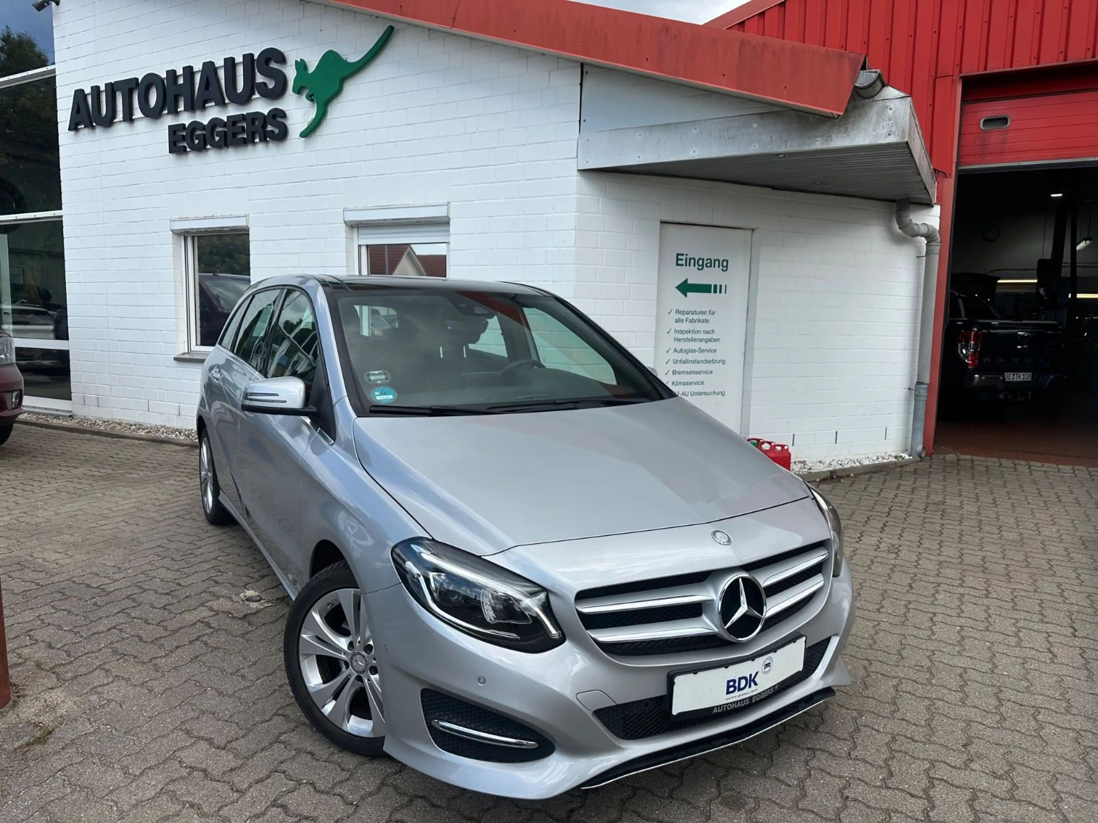 Mercedes-Benz B 220 CDI / d/PANO/NAVI/SHZ/TEMP/PDC/GJR/LMF