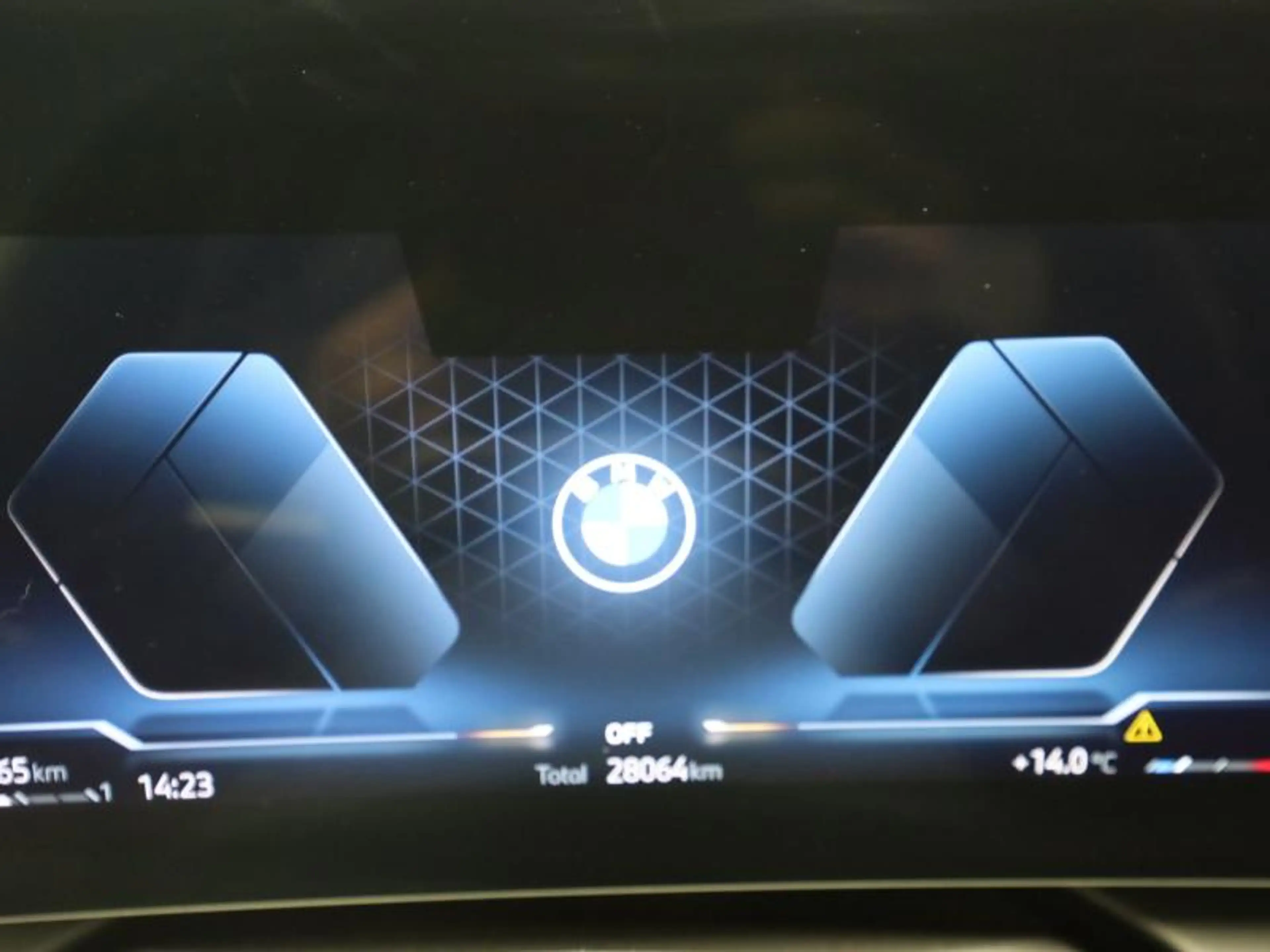 BMW 216 NEW MODEL - M SPORT - HUD - AU — photo 10