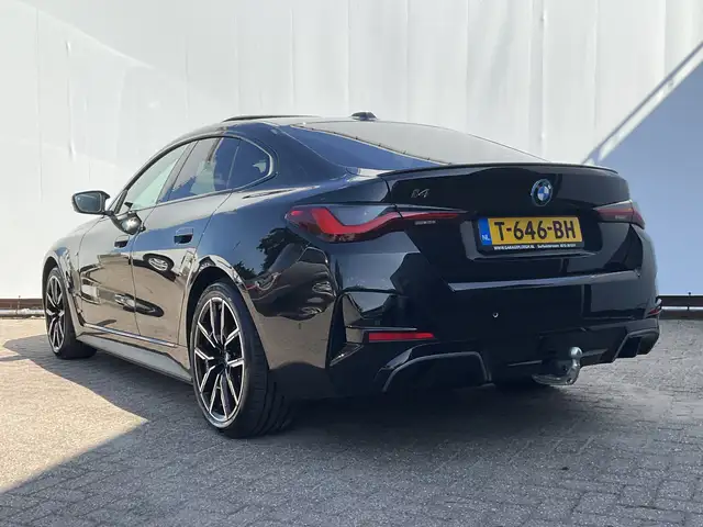 BMW I4 view 28