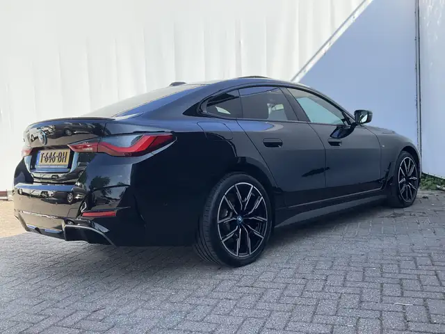 BMW I4 view 29