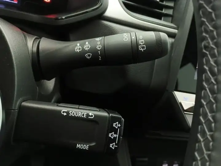 Renault Captur evolution Tce 2024, foto 17
