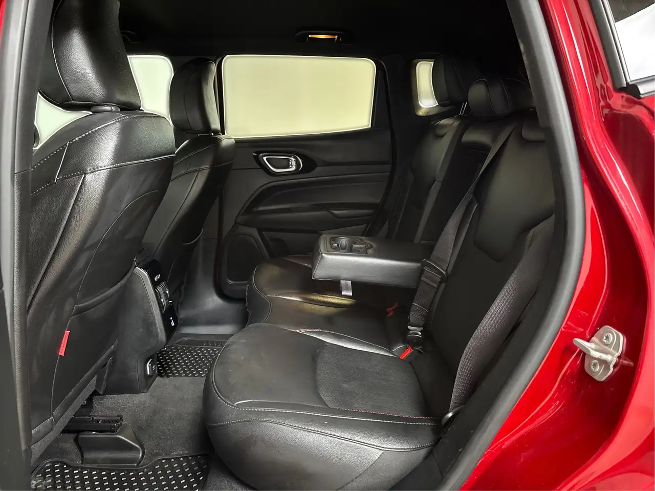 Jeep Compass снимка Jeep Compass