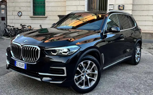 BMW X5 X5 G05 xdrive40d mhev 48V xLine auto