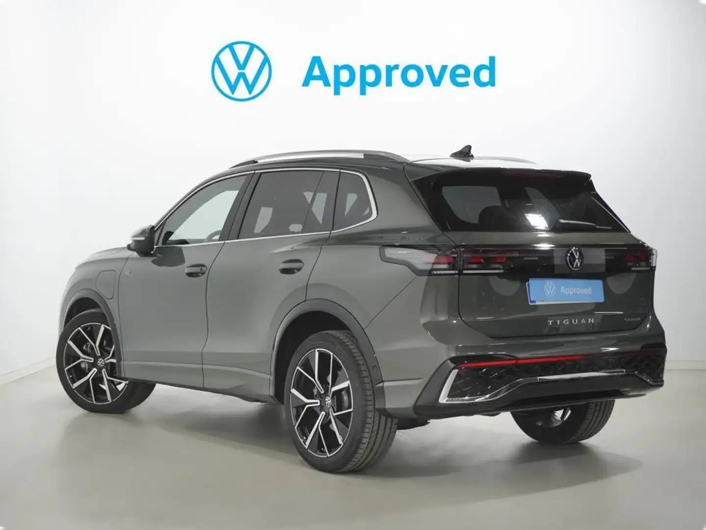 Volkswagen Tiguan 1.5 TSI eHybrid R-Line DSG 272kW Verde - 2