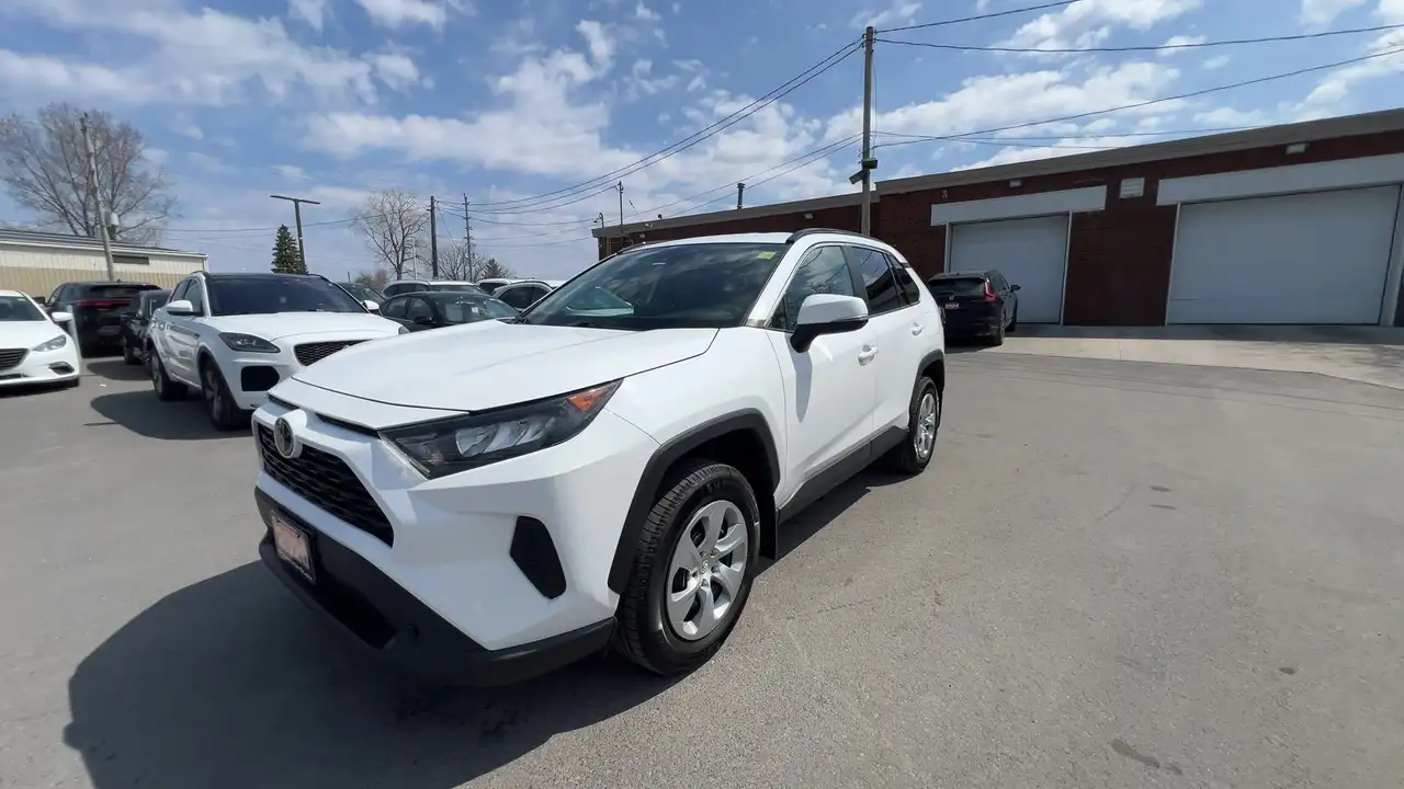 Toyota RAV 4 снимка Toyota RAV 4