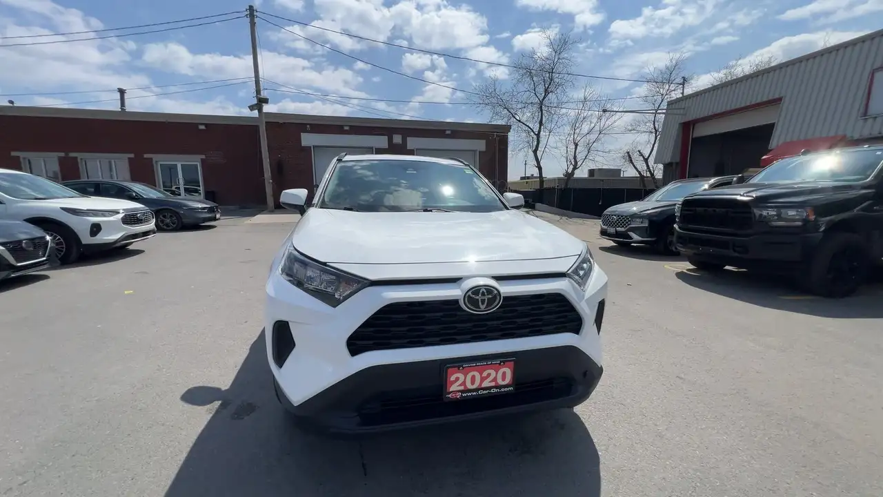 Toyota RAV 4 снимка Toyota RAV 4