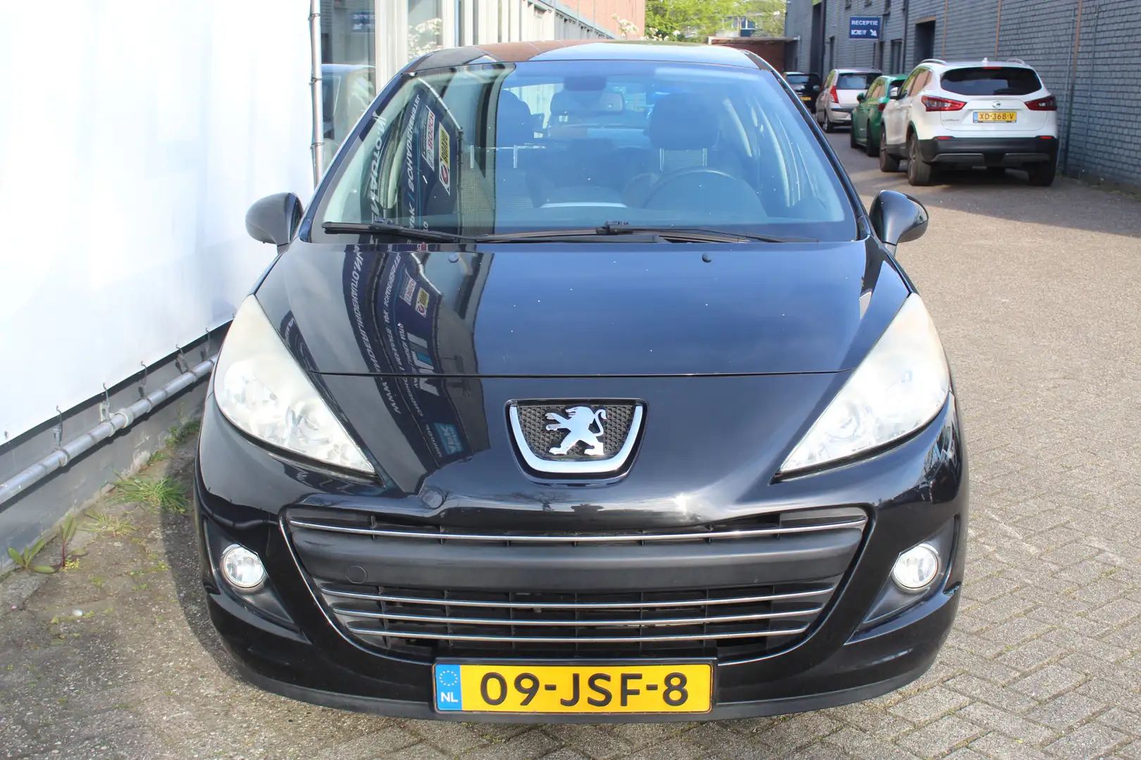 Peugeot 207 1.6 VTi 1.6 VTi Premiere Motor loopt ontregelmatig Zwart - 2