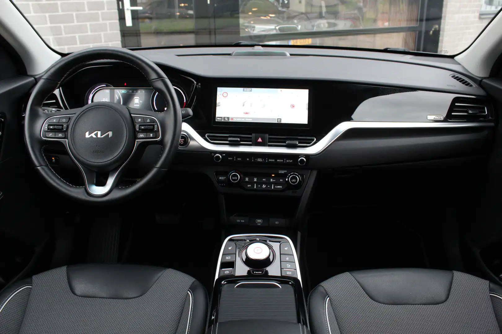 Kia e-Niro Edition 64 kWh / Carplay / Camera / N.A.P. Blauw - 2