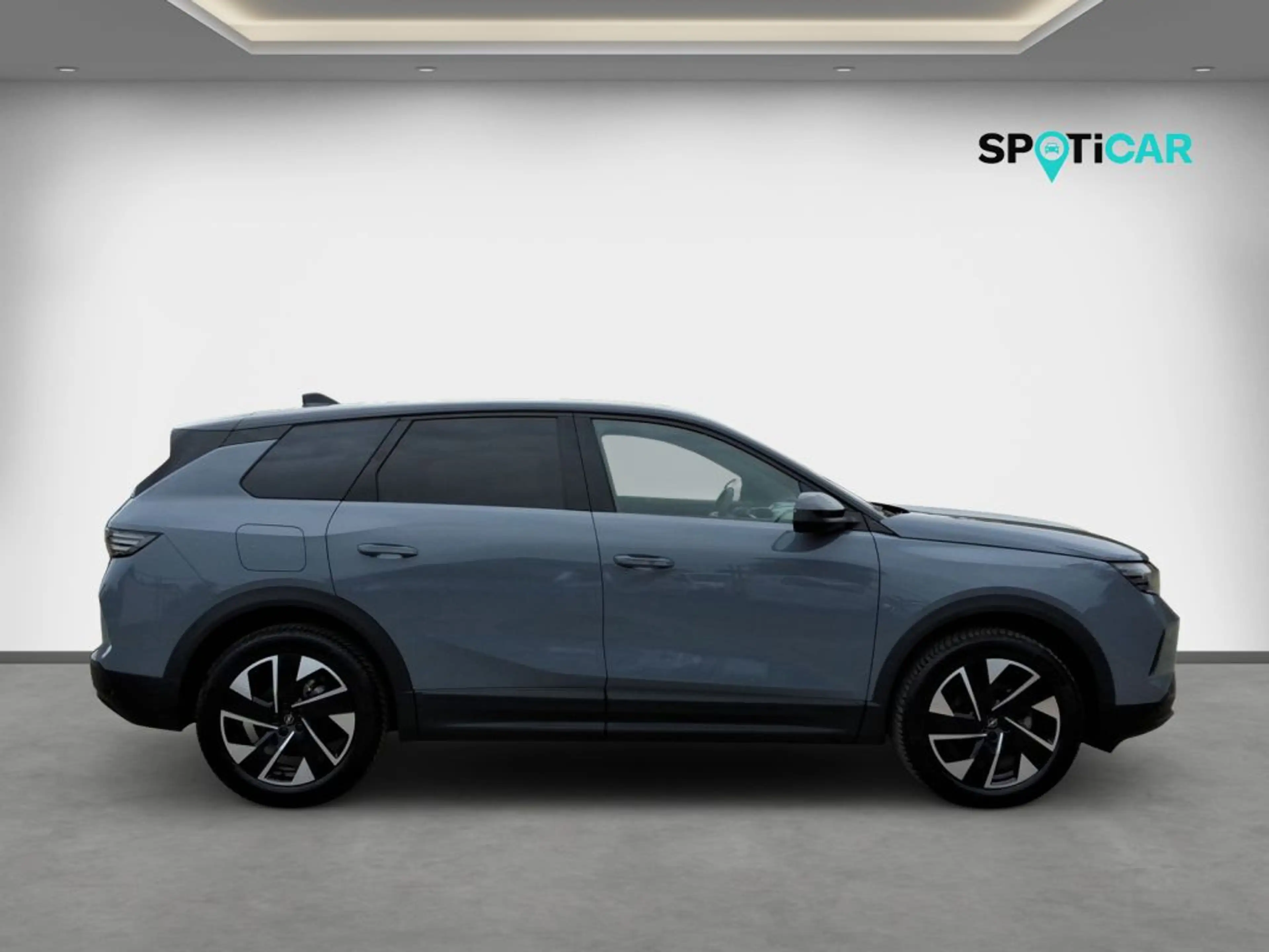 Opel Grandland 1.2 DI Hybrid 48 V Automatik GS — photo 4
