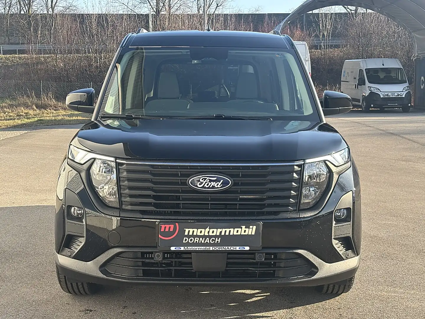 Ford Tourneo Courier 1,0 EcoBoost Titanium Schwarz - 2