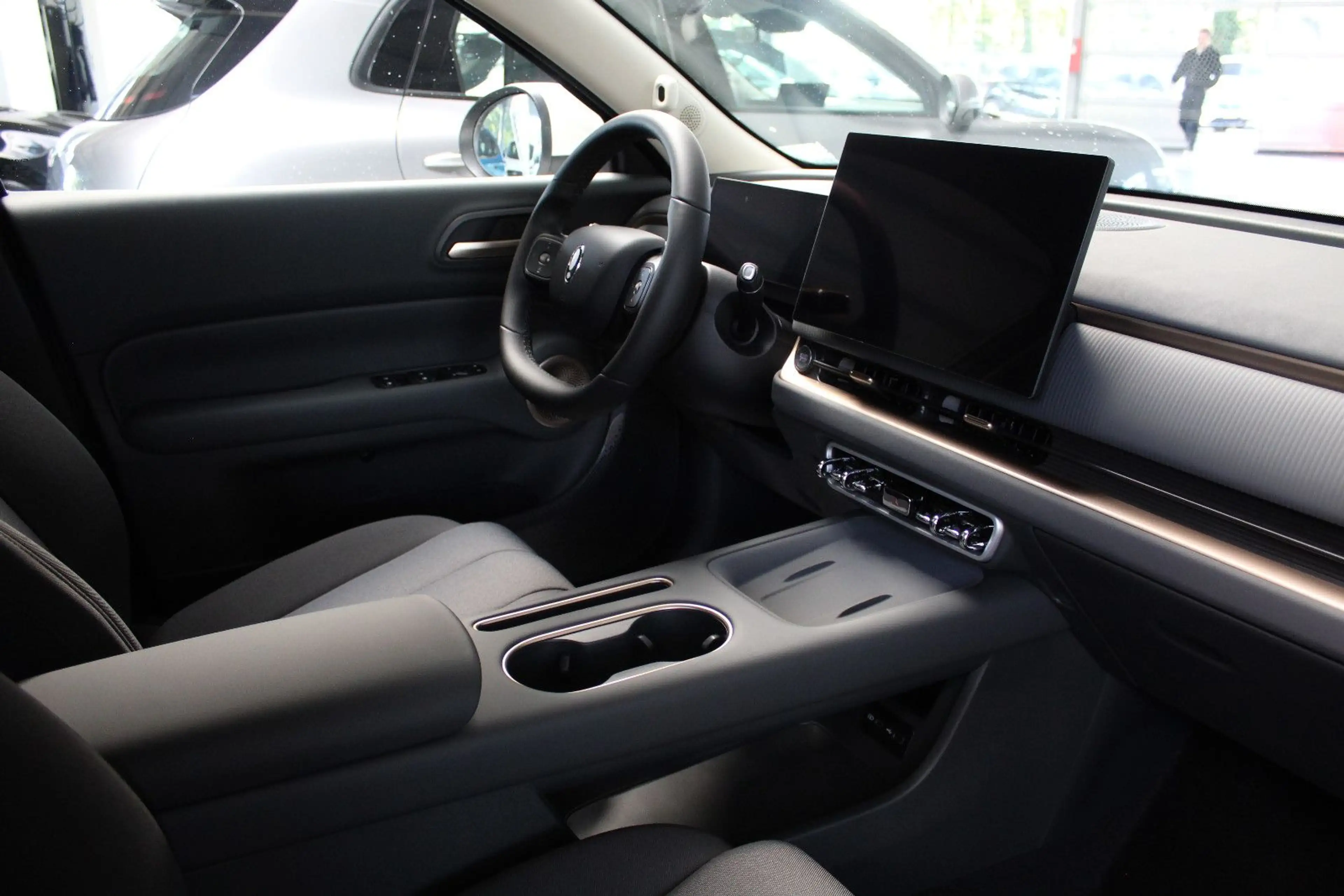 GWM Others ORA 5 Premium 1.5 Turbo Automatik — photo 9